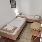 Apartmani Totic