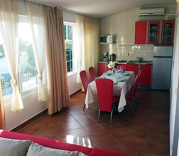 Totic Crikvenica
